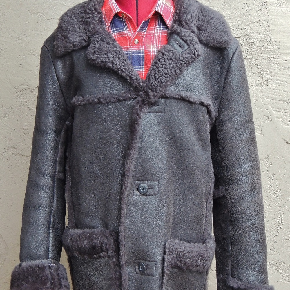 >ll==l> Urban Cowboy Real Black Sheepskin Coat